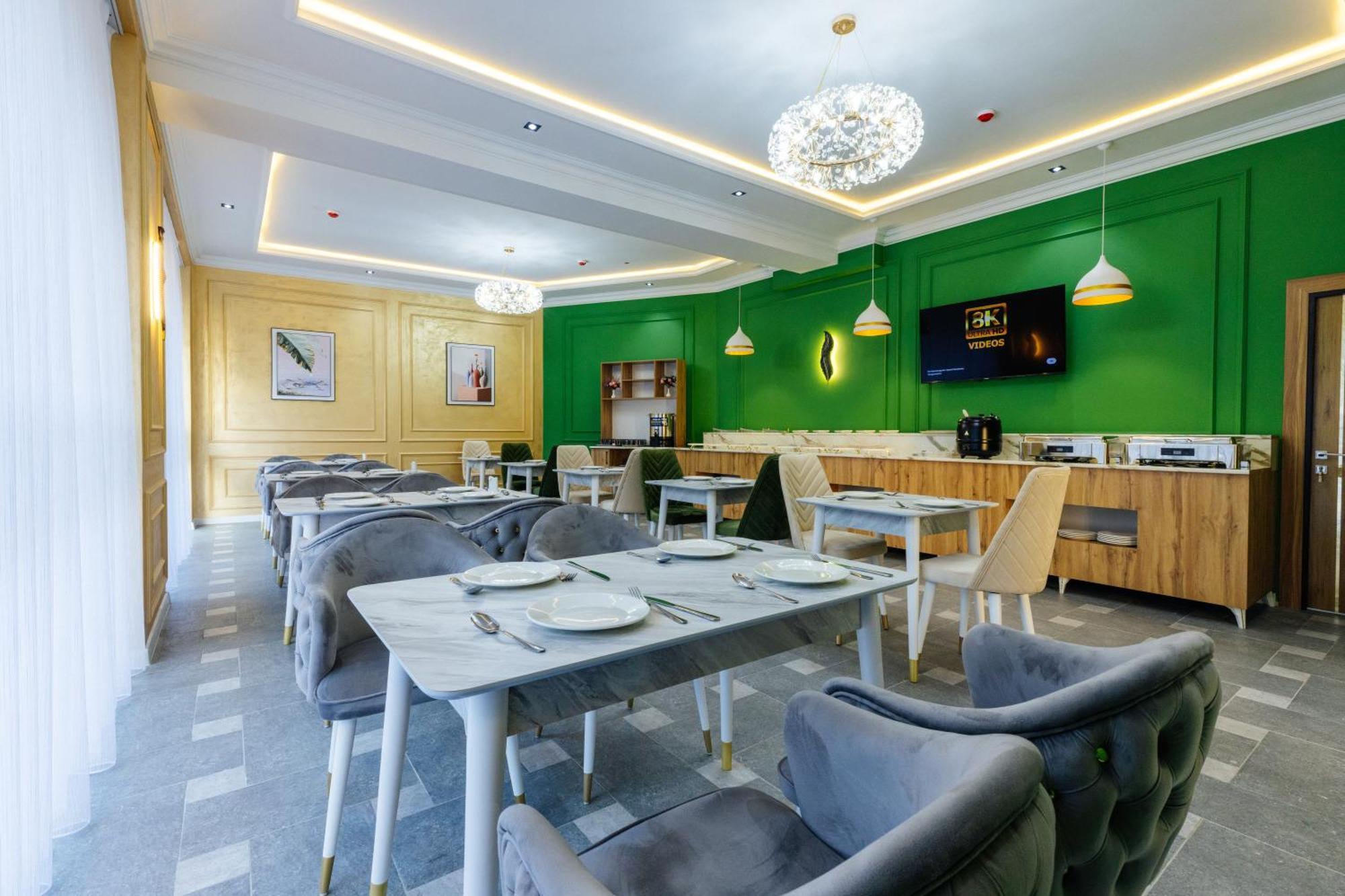 Royal Sebzor Hotel Tashkent Bagian luar foto
