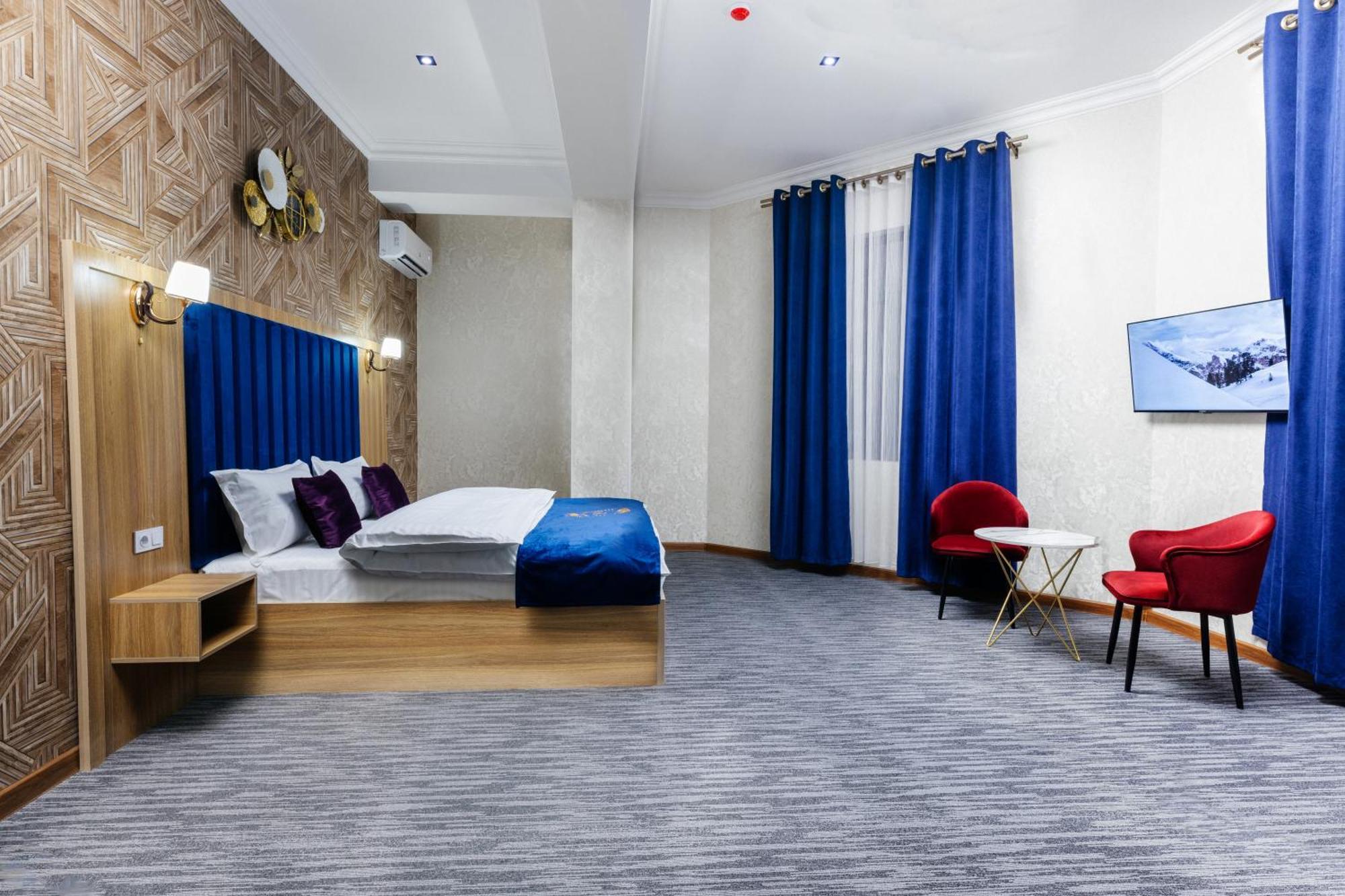 Royal Sebzor Hotel Tashkent Bagian luar foto