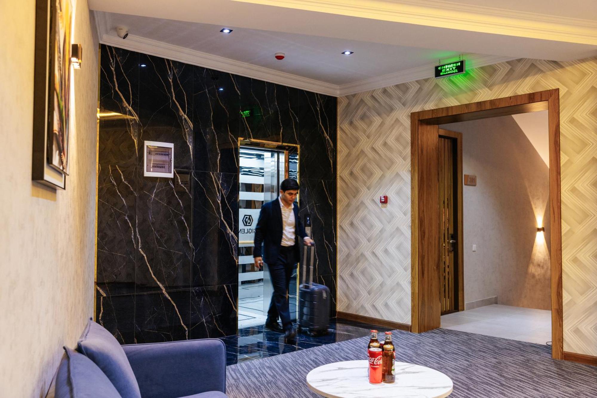Royal Sebzor Hotel Tashkent Bagian luar foto