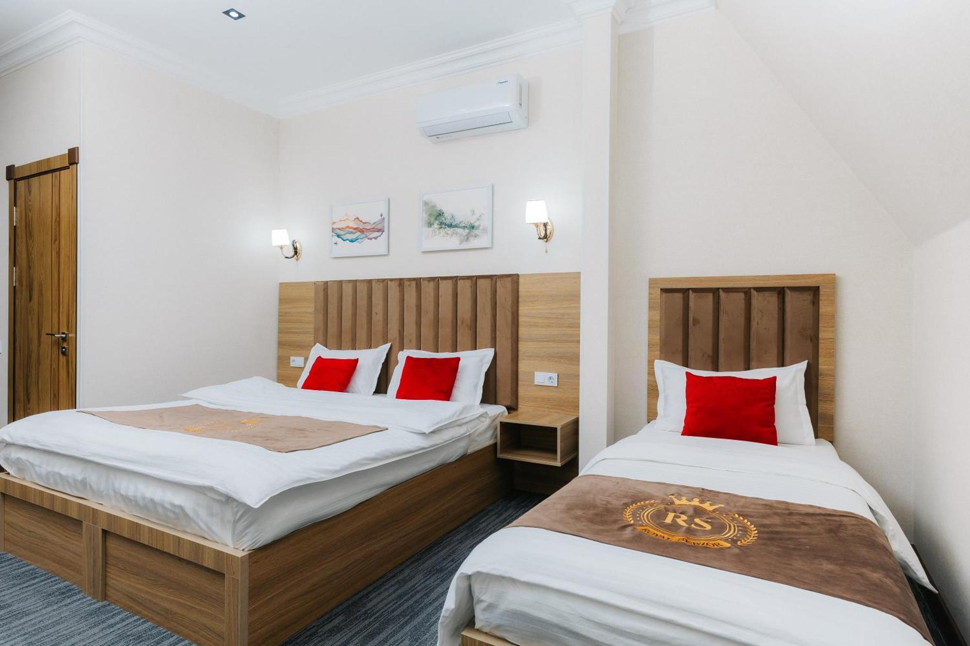 Royal Sebzor Hotel Tashkent Bagian luar foto