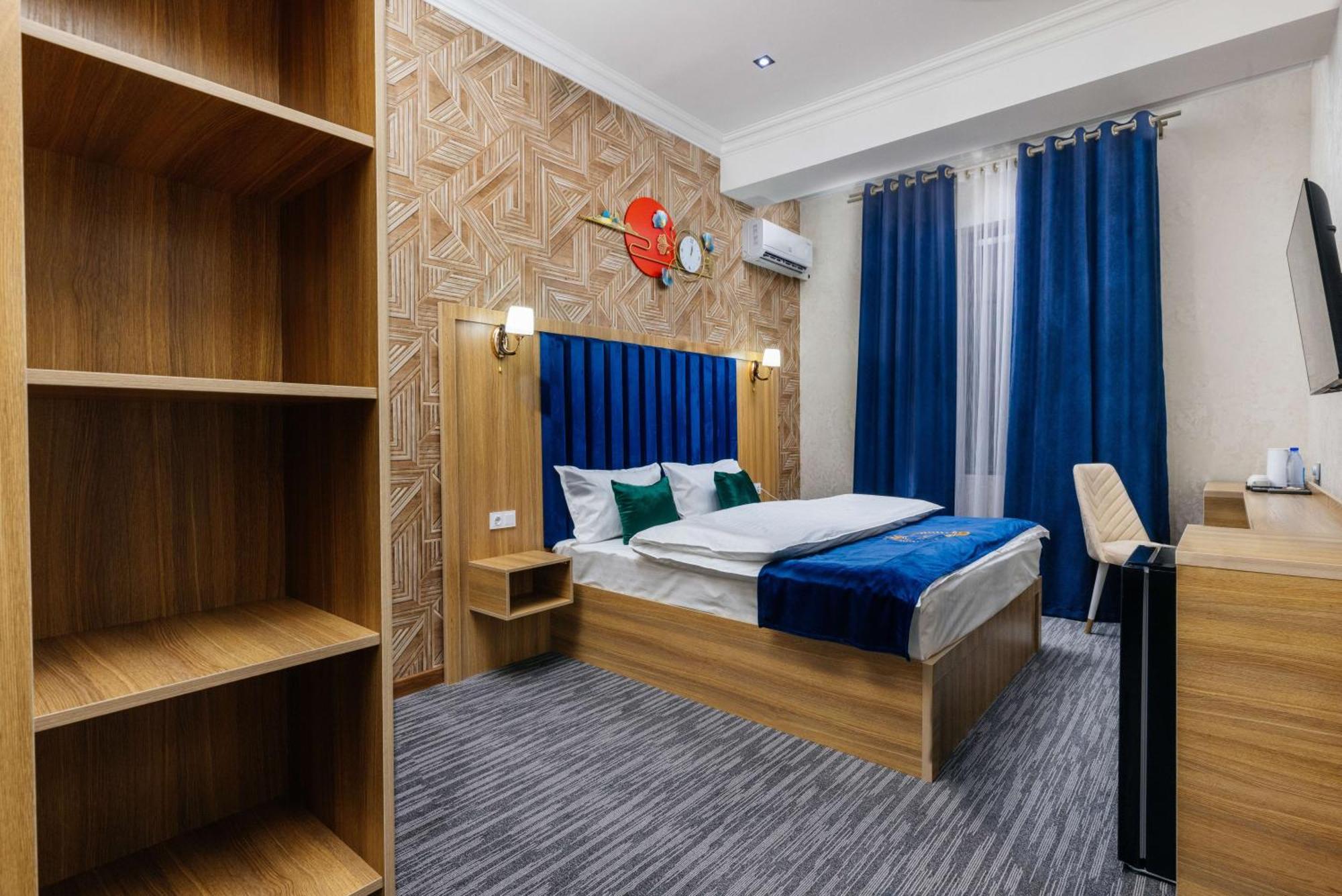 Royal Sebzor Hotel Tashkent Bagian luar foto